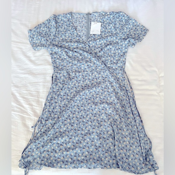 Mini flowers dress - Picture 1 of 1